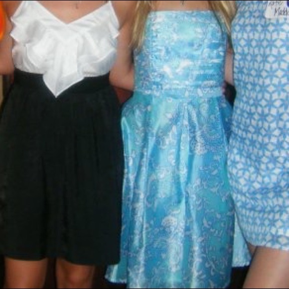 Lilly Pulitzer strapless dress - Picture 2 of 6